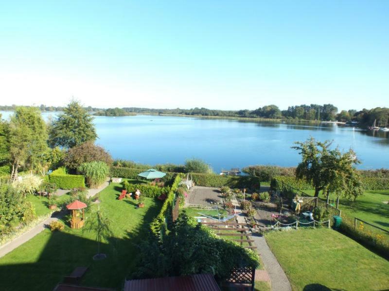 Schaalseeblick Zarrentin am Schaalsee 외부 사진